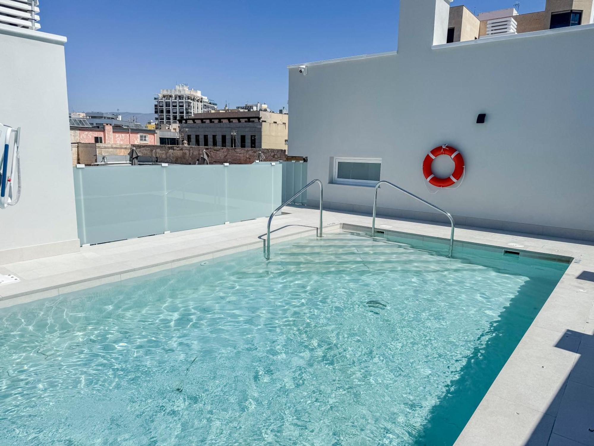 Torreluz Suites Almería Esterno foto
